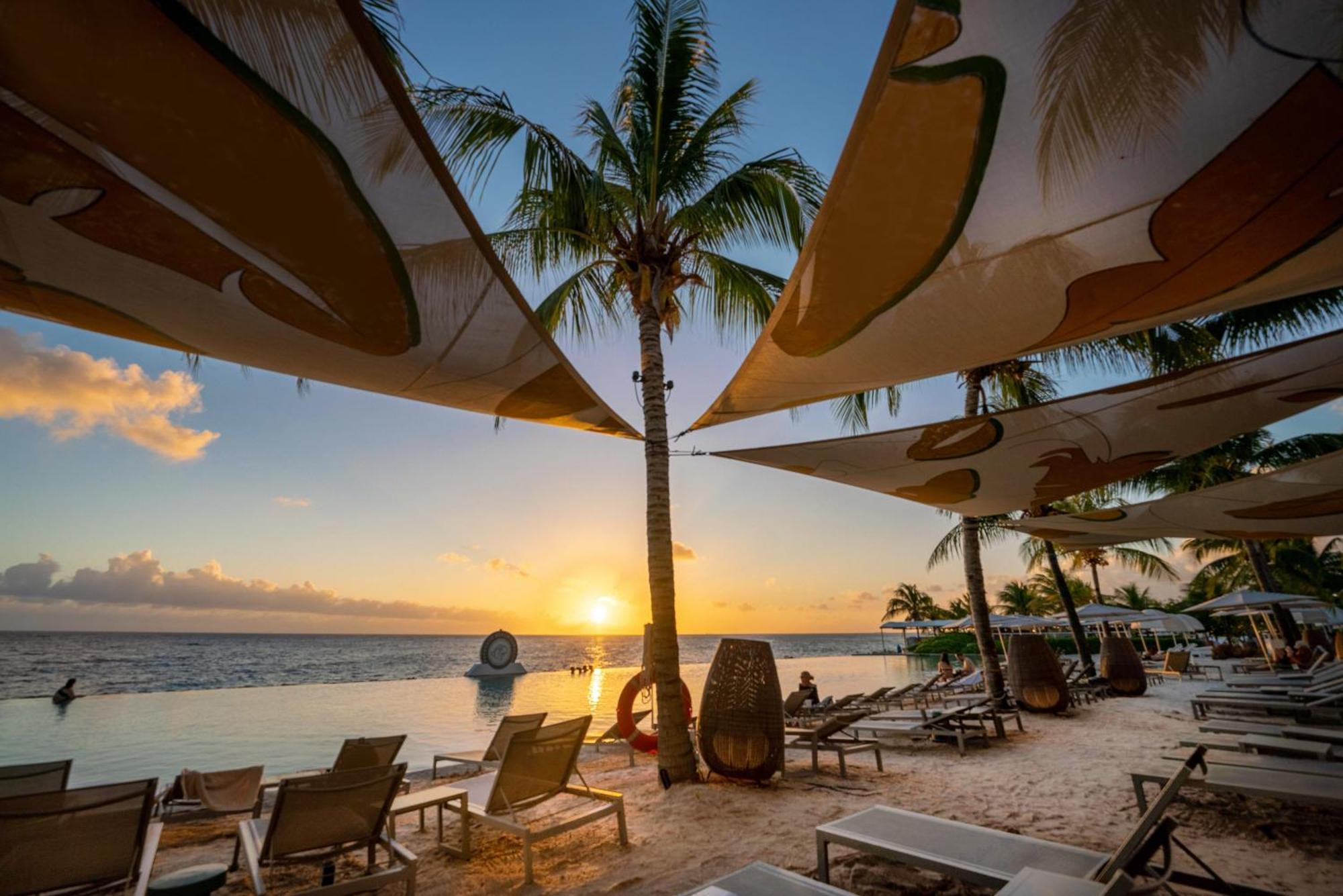 Papagayo Beach Hotel (Adults Only) วิลเลมสตัด ภายนอก รูปภาพ